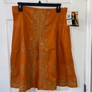 Rampage orange embroidered and sequin skirt size 9 new with tags
